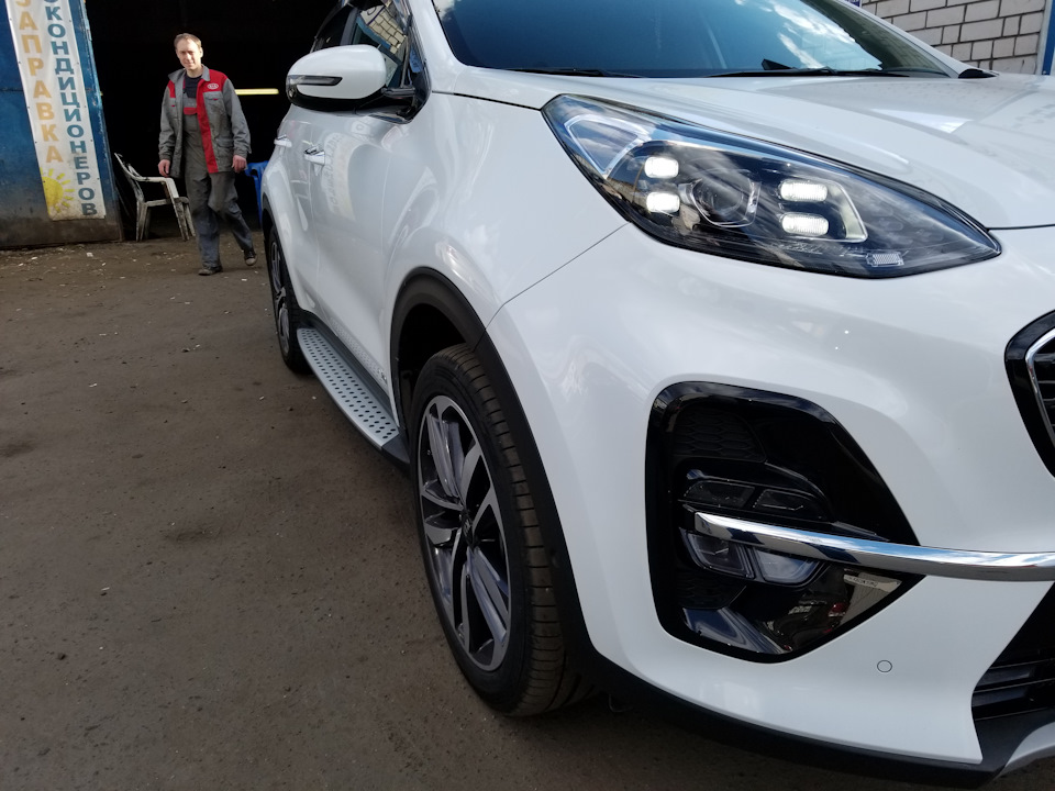 ⑨ Пороги MВ Style ✅ - KIA Sportage (4G), 2 л, 2018 года стайлинг DRIVE2