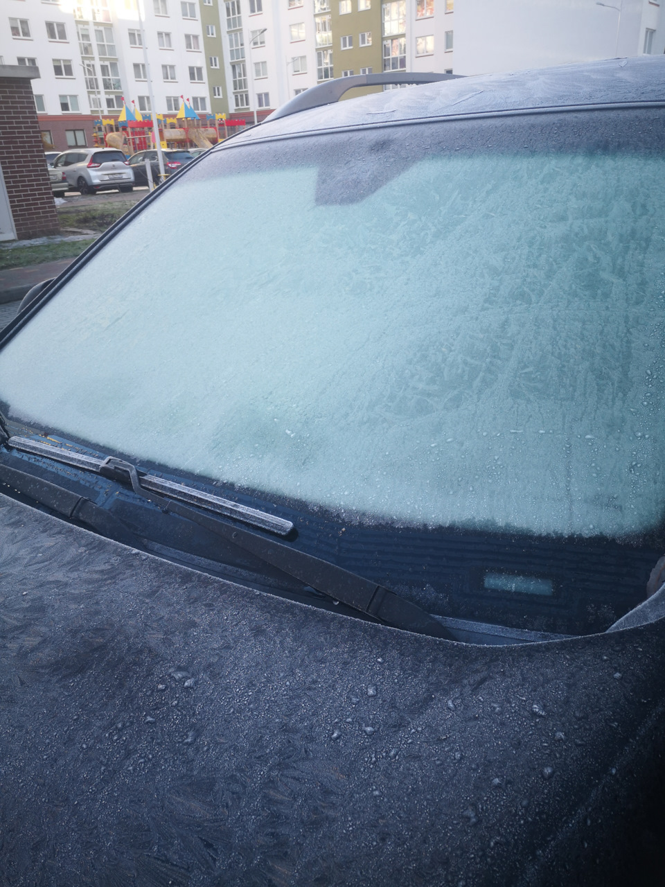 Как работает подогрев зоны покоя щёток — Opel Antara, 2,2 л., 2014 года ...