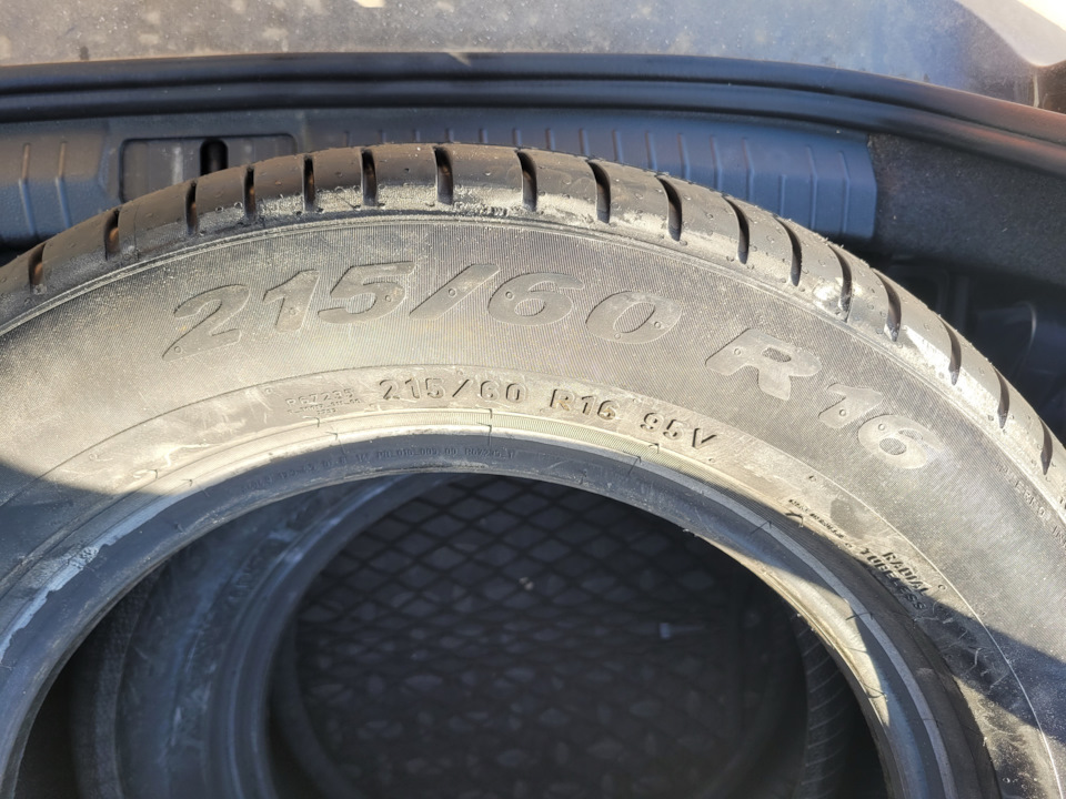 Летняя резина Pirelli Scorpion 215/60 R16 95V — Volkswagen Passat B8, 1 ...