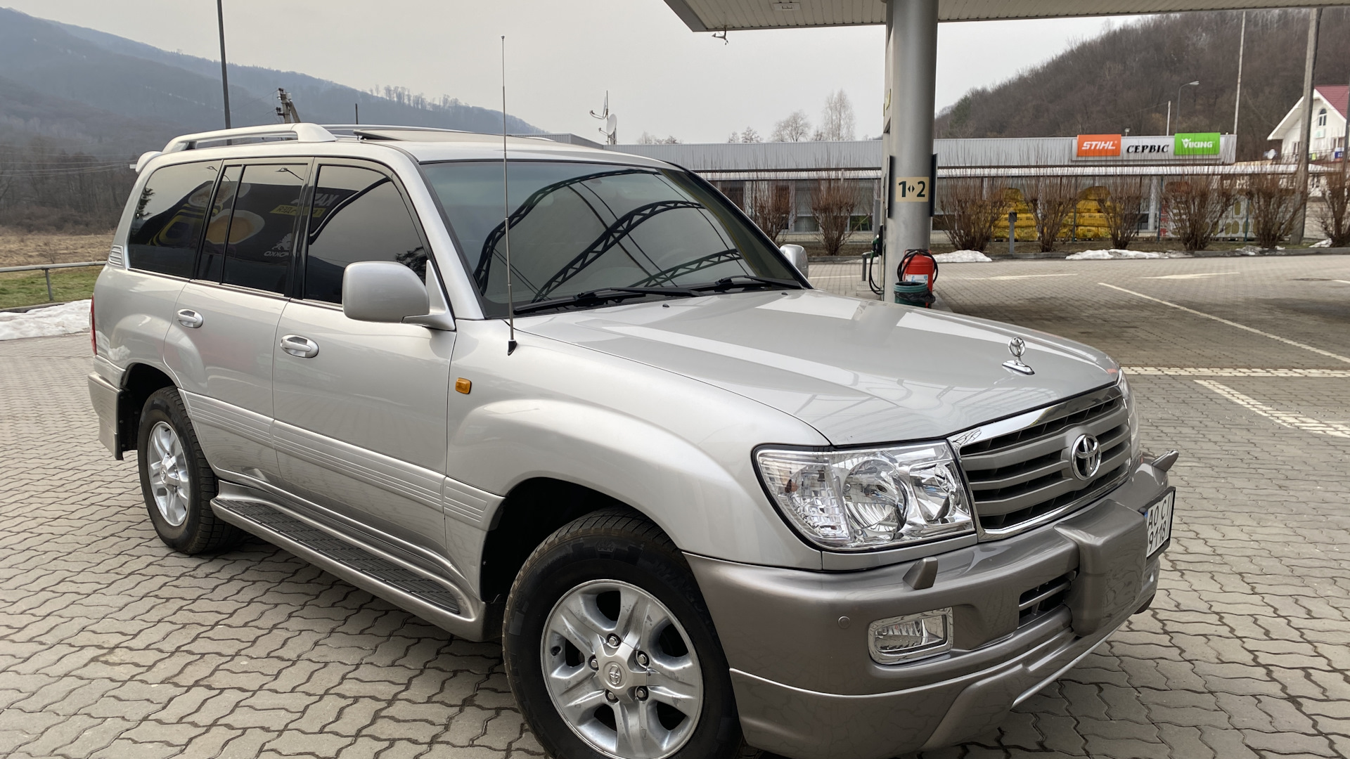 Toyota Land Cruiser 100 4.7 бензиновый 2006 | 4.7 VXR на DRIVE2