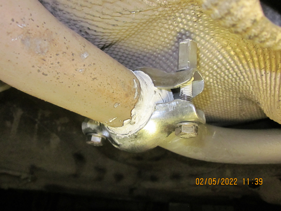 Болты расположил головками вниз чтоб меньше было шансов зацепиться ими на бездорожье — Lada Vesta SW (1G)