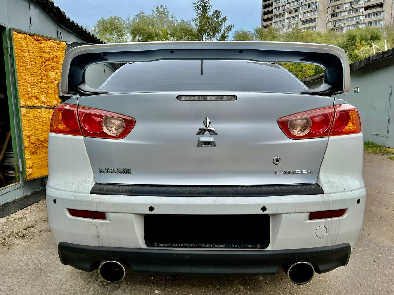 Штатная камера заднего вида в Mitsubishi Lancer X — Mitsubishi Lancer X,  2,4 л, 2008 года | тюнинг | DRIVE2