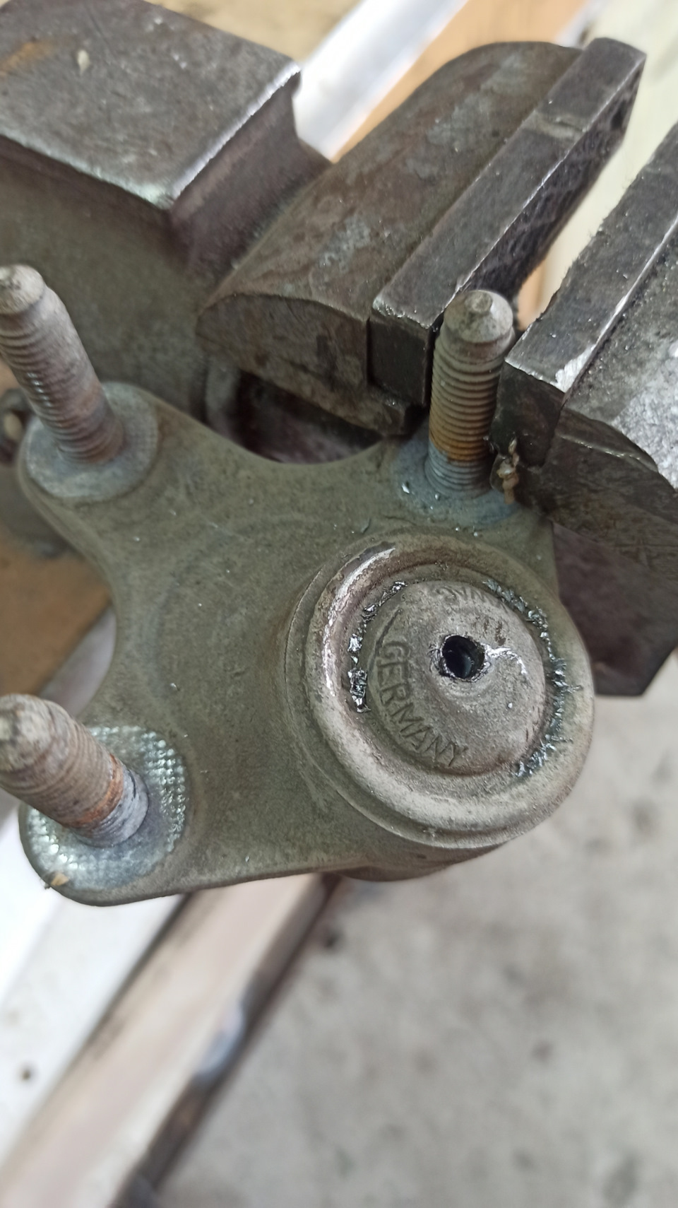 Монтаж пресс маслёнки в шаровую опору — DRIVE2