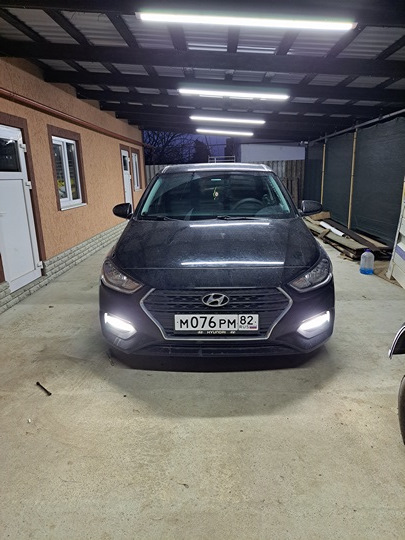 Замена лампочек ДХО LED — Hyundai Solaris (2G), 1,6 л, 2018 года ...
