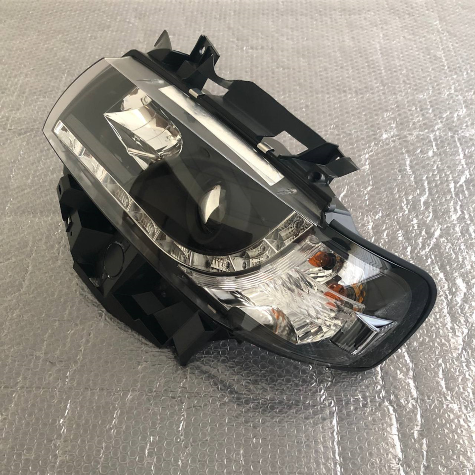 Фары перед Volkswagen/Фольцваген T4 (1996-2003) на Volkswagen Caravelle ...