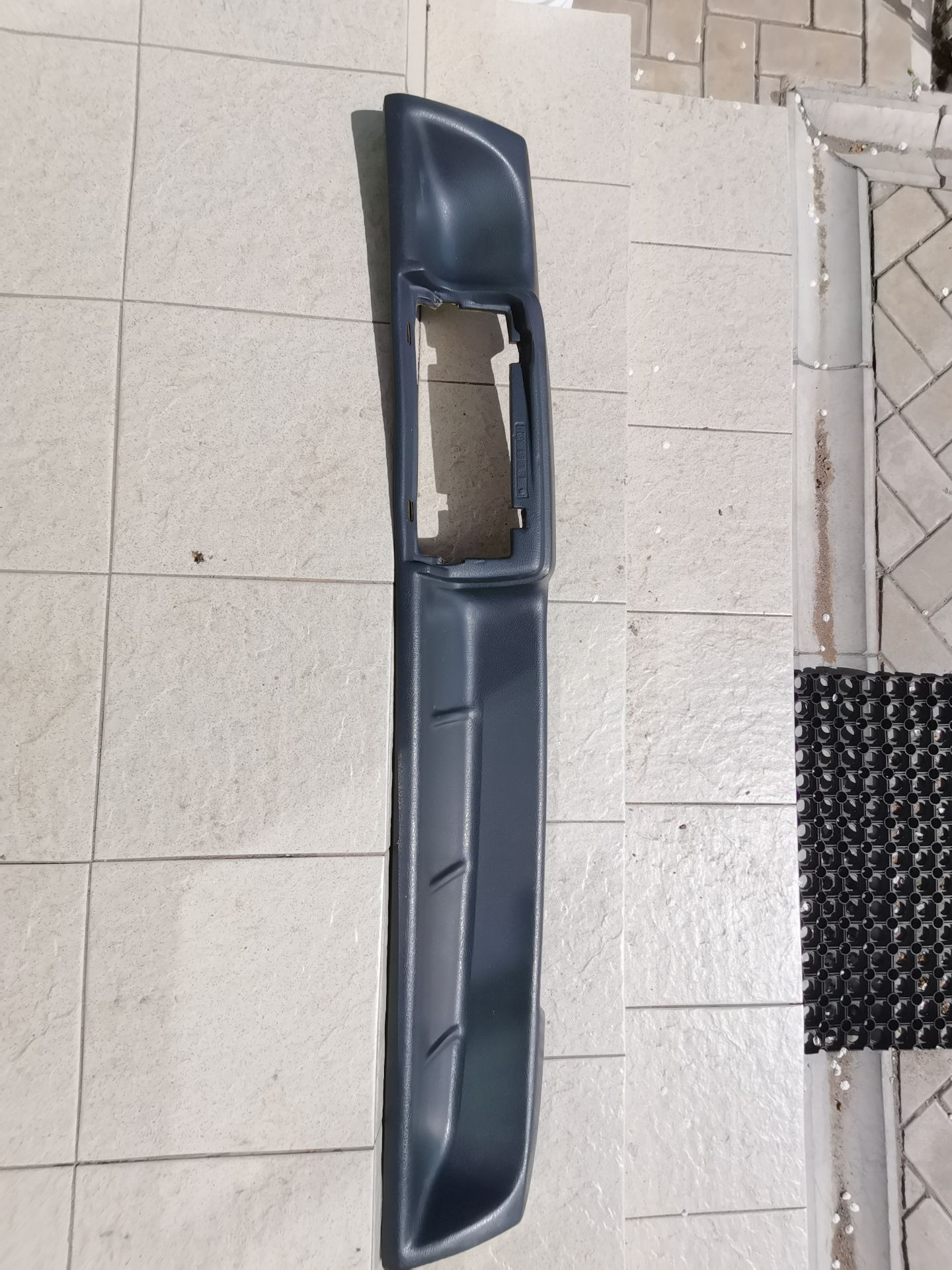 Совершенно новая накладка на низкую панель — Lada 21093, 1,5 л, 2001 ...