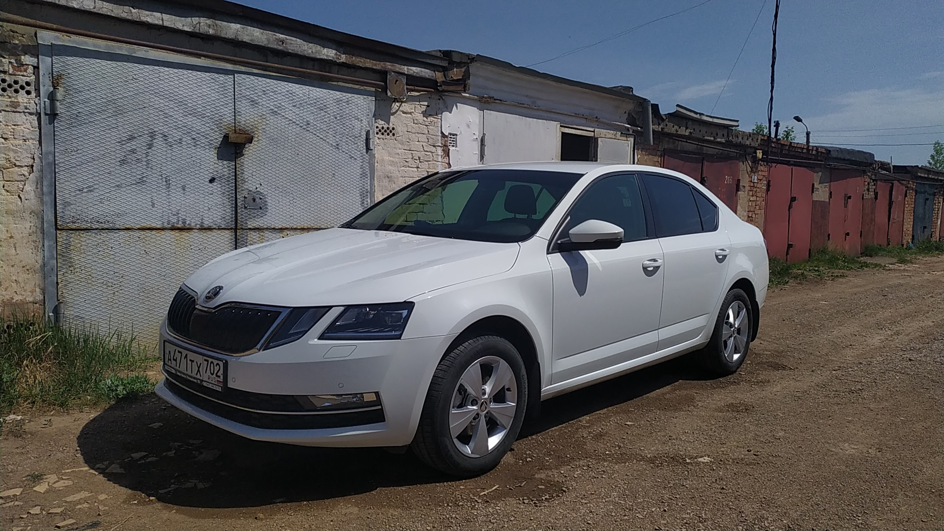 Атермальная тонировка — Skoda Octavia A7 Mk3, 1,6 л, 2019 года | стайлинг |  DRIVE2