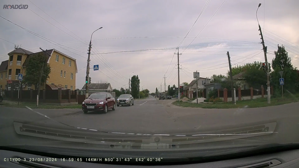 ✅ — Lada Приора седан