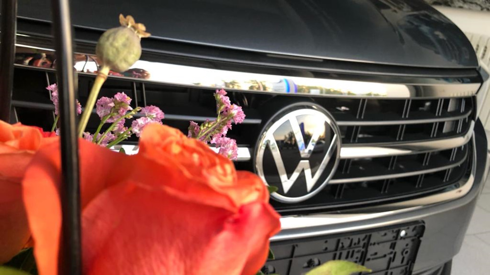 Посторонний звук от заднего ряда сидений во время движения по ...