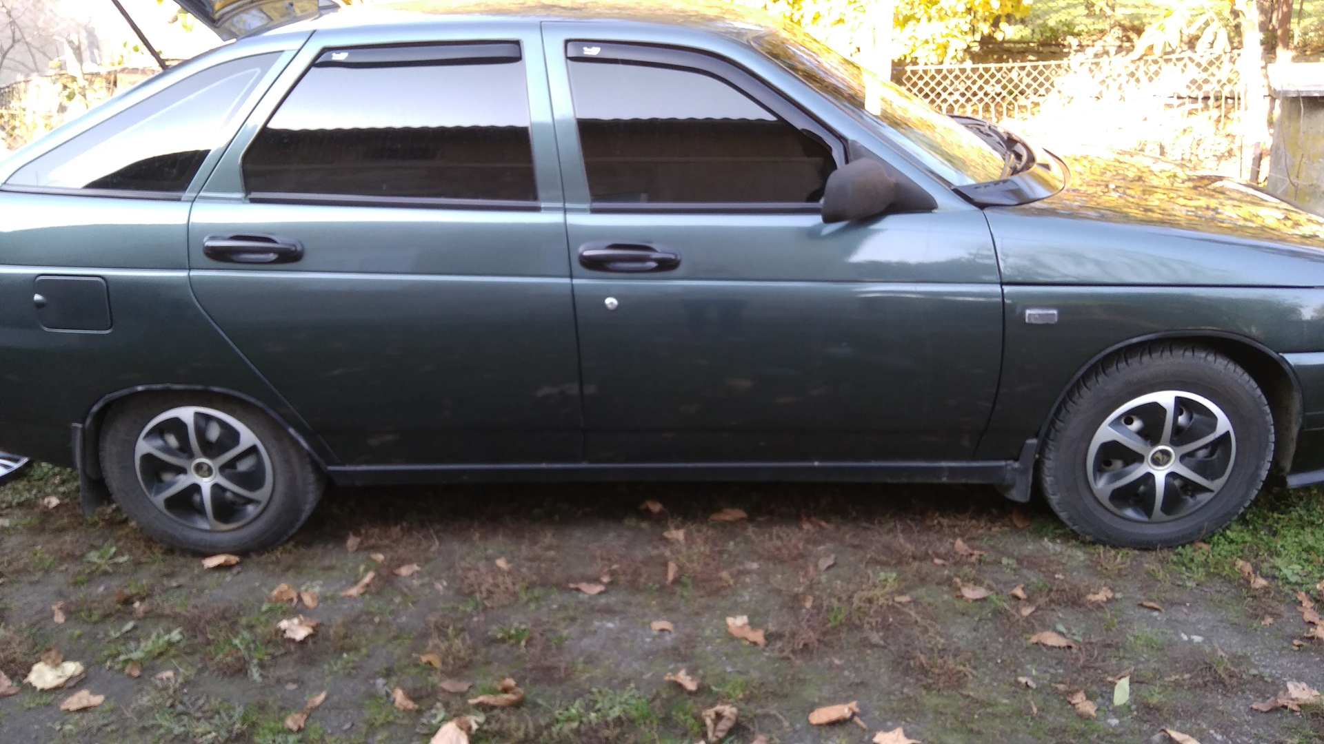 Нові ковпаки+ковпачки на колеса — Lada 21121, 1,6 л, 2008 года ...