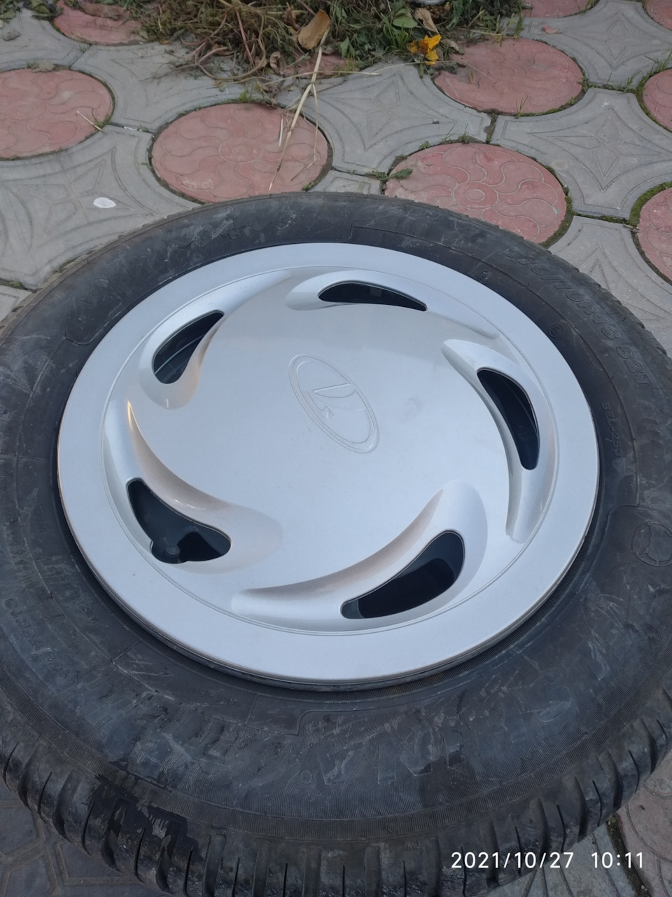 Колпаки на штампы R13 — Lada 2115, 1,6 л, 2010 года | тюнинг | DRIVE2