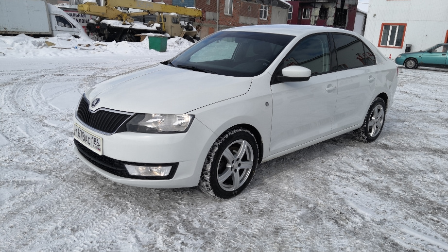 "Потух" ближний свет — Skoda Rapid (1G), 1,6 л, 2014 года | поломка ...