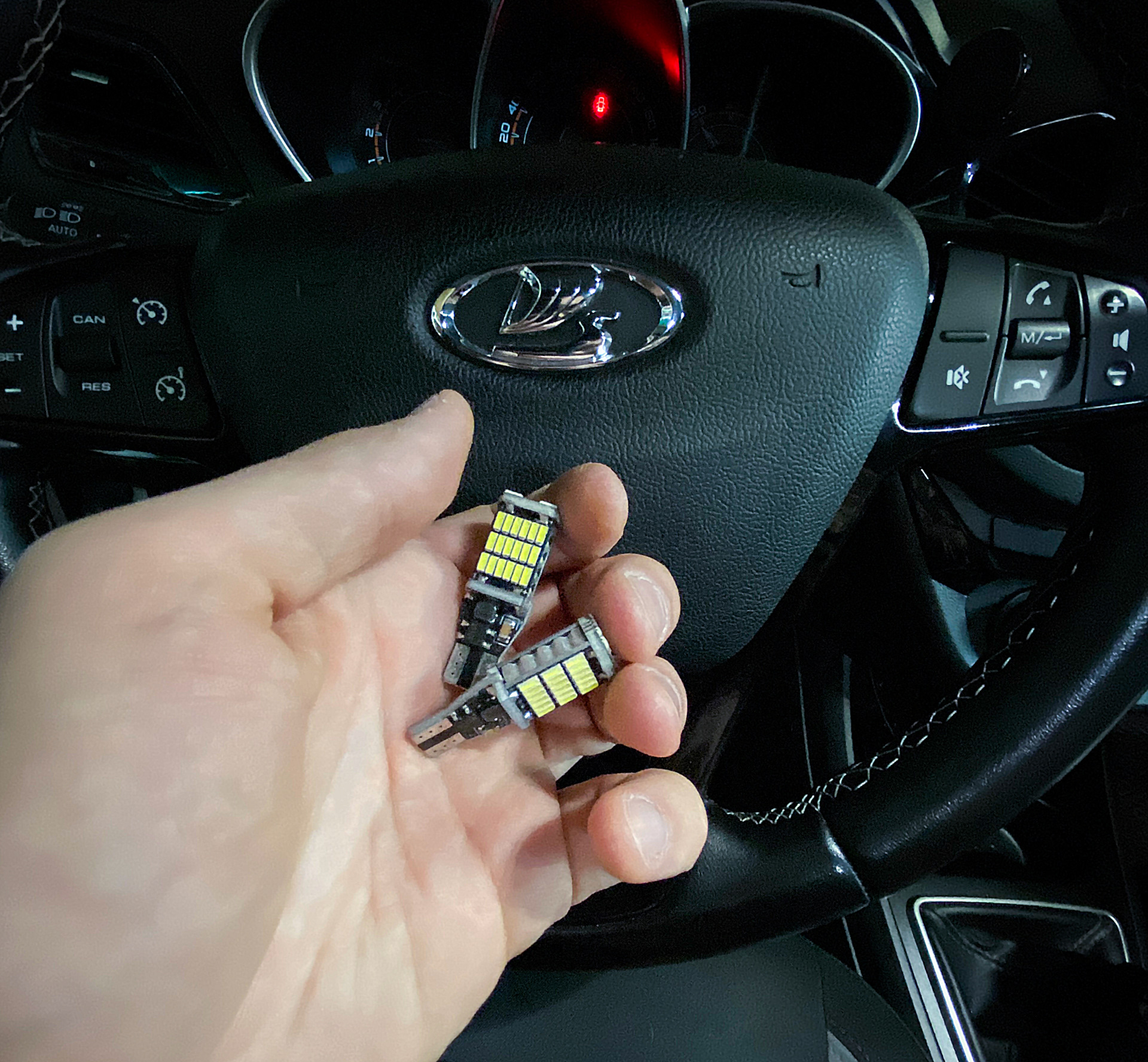 LED лампы заднего хода — Lada Vesta (1G), 1,6 л, 2018 года | тюнинг ...