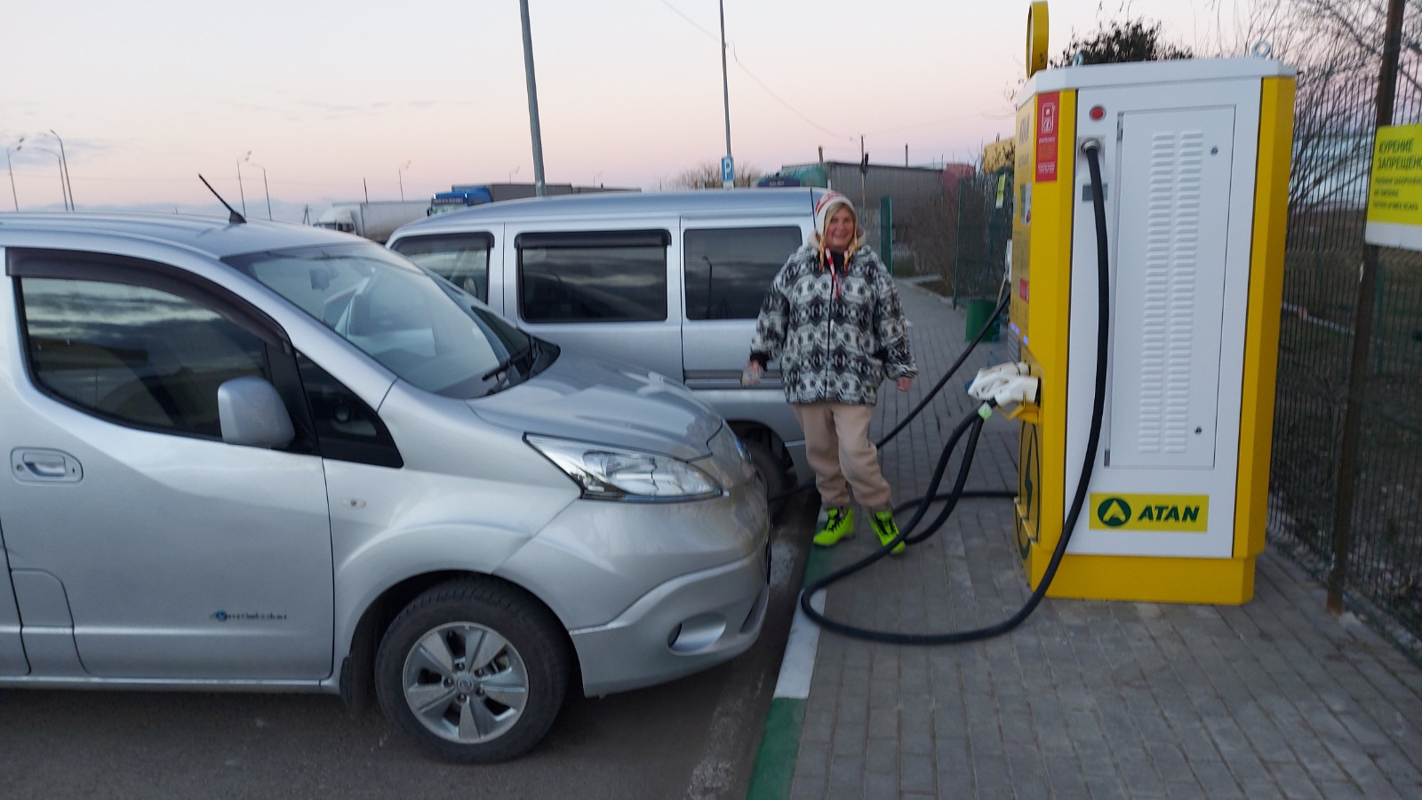 Электрозарядки для авто в санкт петербурге карта