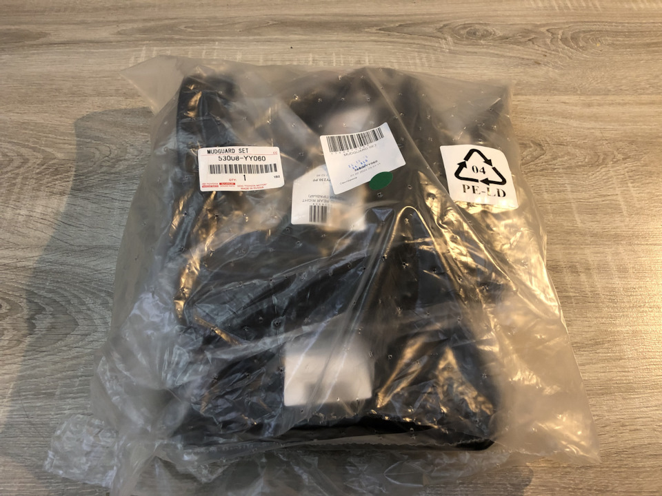 Брызговики от рестайлинга — Toyota Camry (XV70), 2,5 л, 2018 года ...