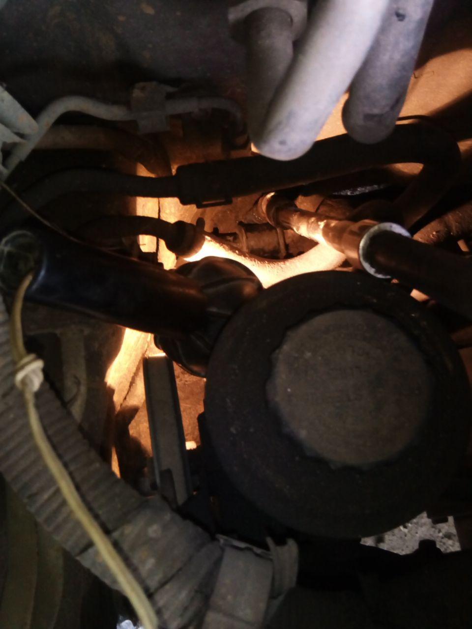 Замена втулки стабилизатора, страшно, неудобно, но надо. — Toyota ...