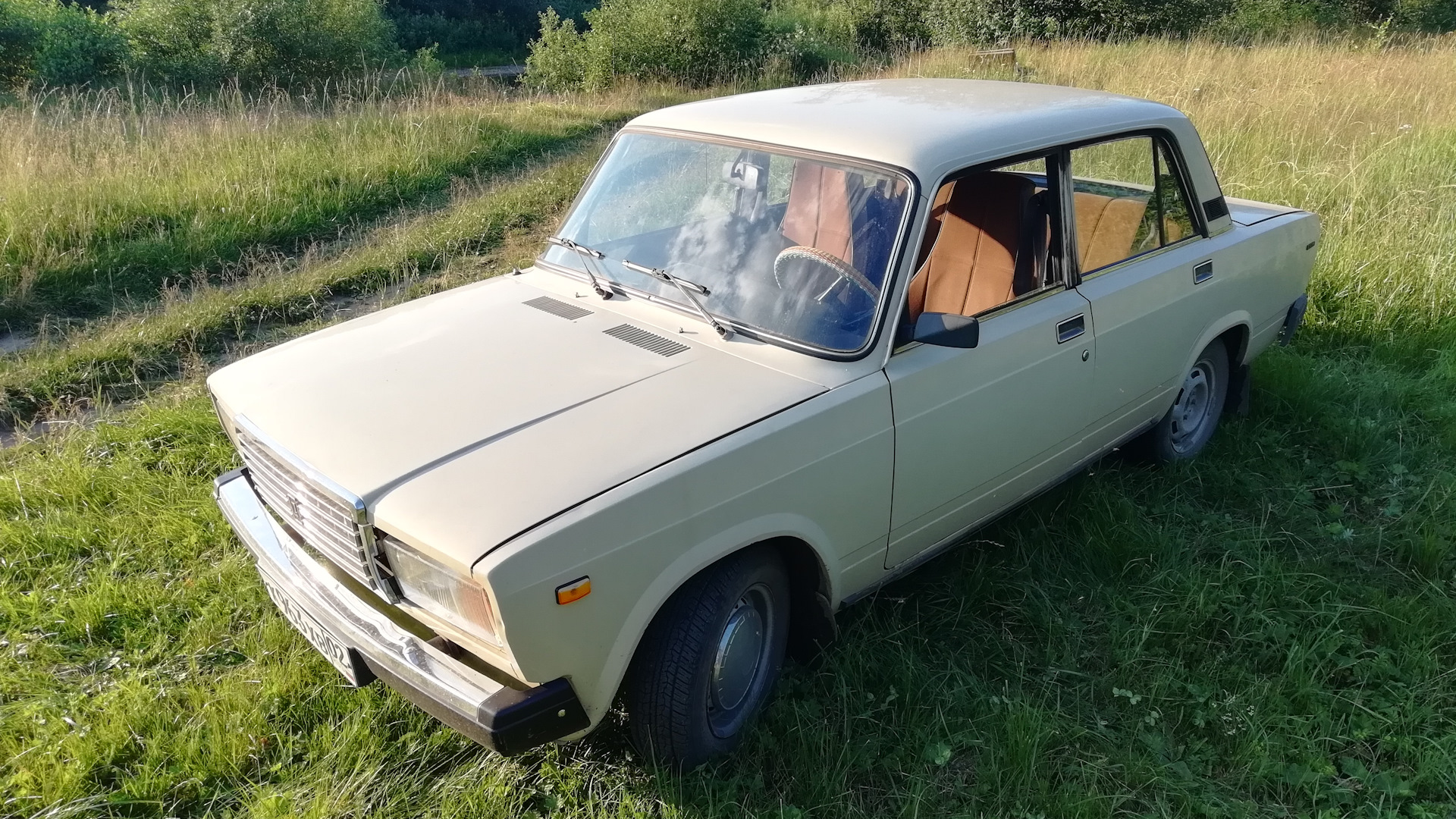 Отзыв ваз. 2107 Lada 1987. ВАЗ 2107 1987 года выпуска. 2107 1987 Года драйв.