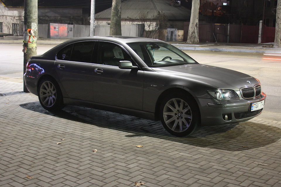 Мат присутствия водителя "беременный мужик" ))) — BMW 7 series (E65/E66 ...