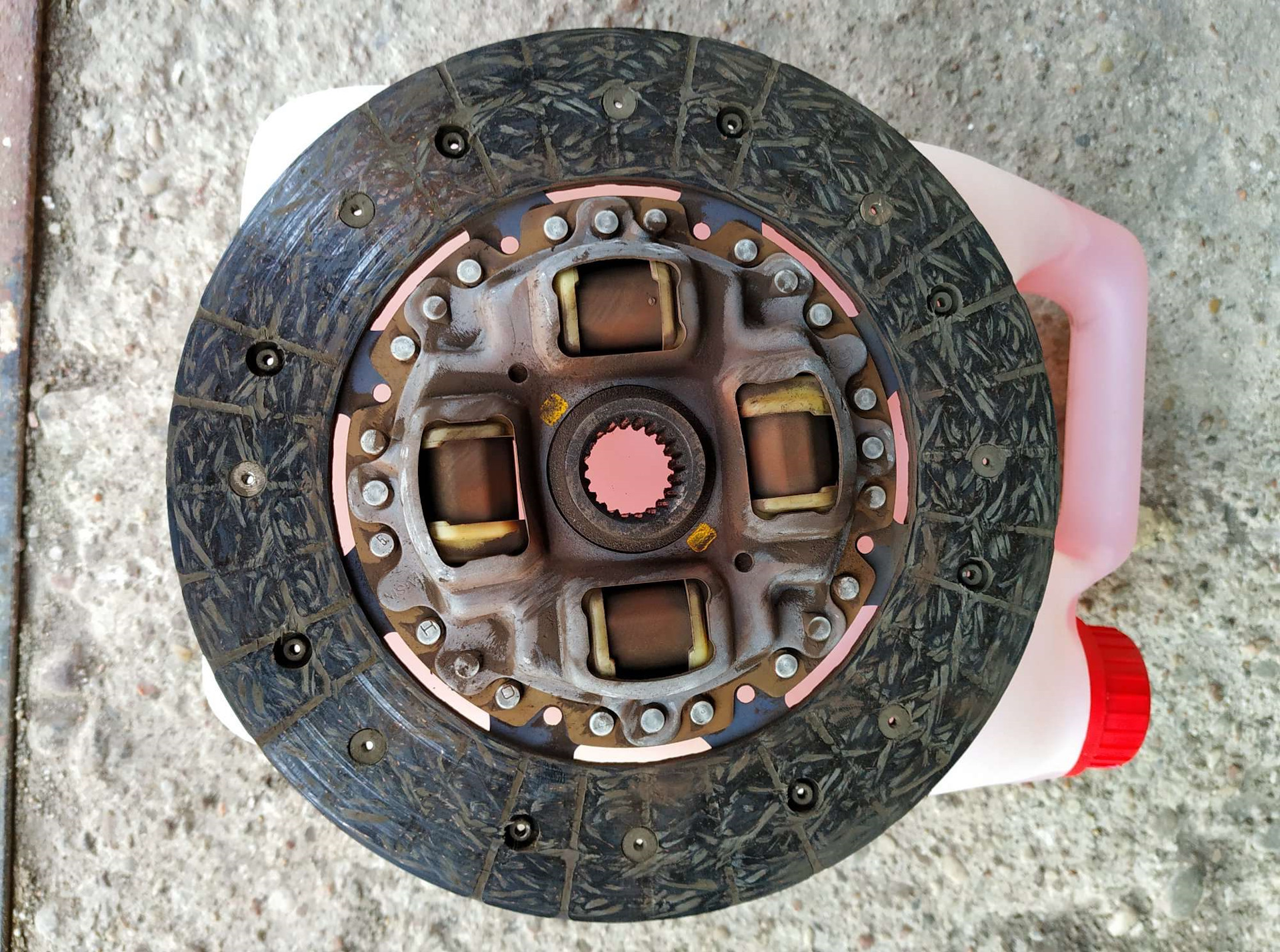 Диск сцепления на роботе. Сцепление форд фьюжн 1. Сцепление форд фьюжн 1. Комплект сцепления тойота королла. Диск сцепления хонда црв 2008.