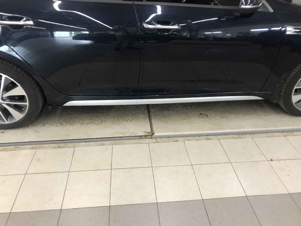 Замена накладок порога — KIA Optima (4G), 2,4 л, 2017 года | другое ...