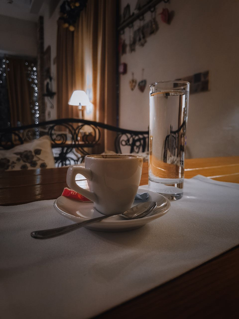 кафешный вайб один — Lada Vesta SW Cross (1G)