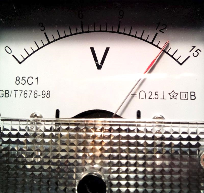 05AAAgNyEuA 960 для чего нужен маленький аккумулятор на w164