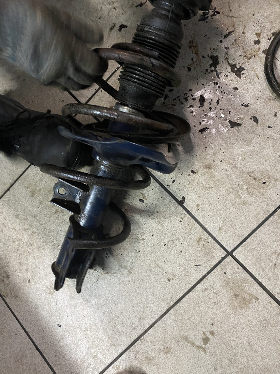 Пружины Фобос… — KIA Cerato (2G), 1,6 л., 2010 года | поломка | DRIVE2