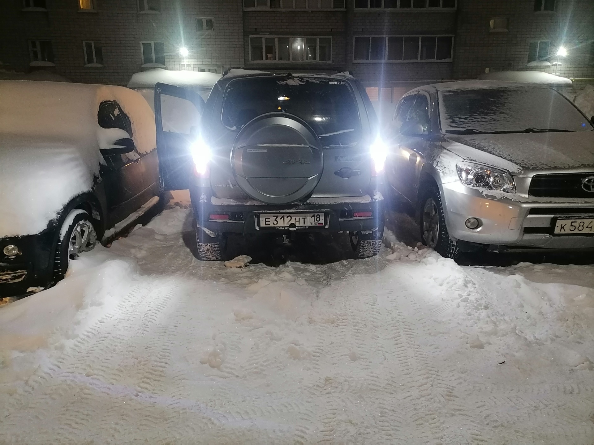 Не работает освещение задний ход. Реле на противотуманки ваз 2110. Реле включения ближнего света фар 2121 нива. Датчик заднего хода хонда торнео. Дополнительная подсветка заднего хода на ваз 2110.