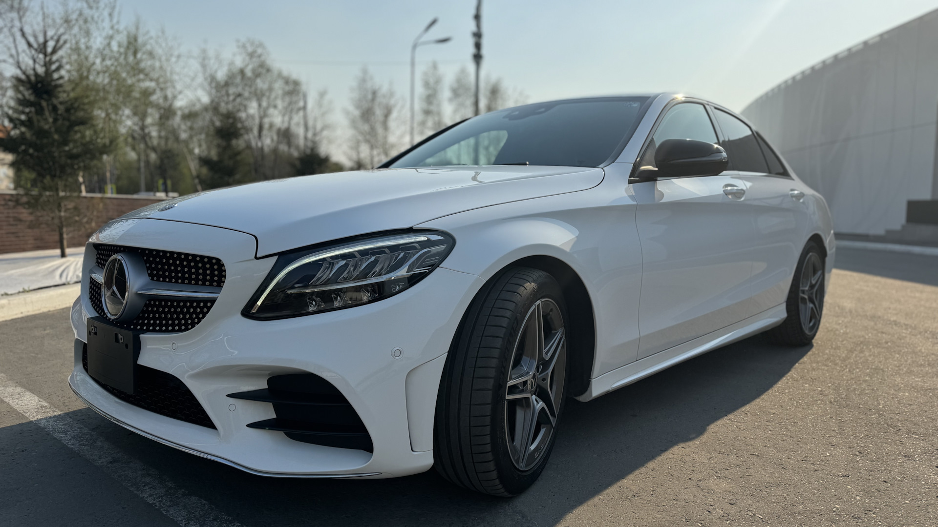 Продажа Mercedes-Benz C-class (W205) 2019 (бензин, АКПП) — с историей  обслуживания — DRIVE2.RU