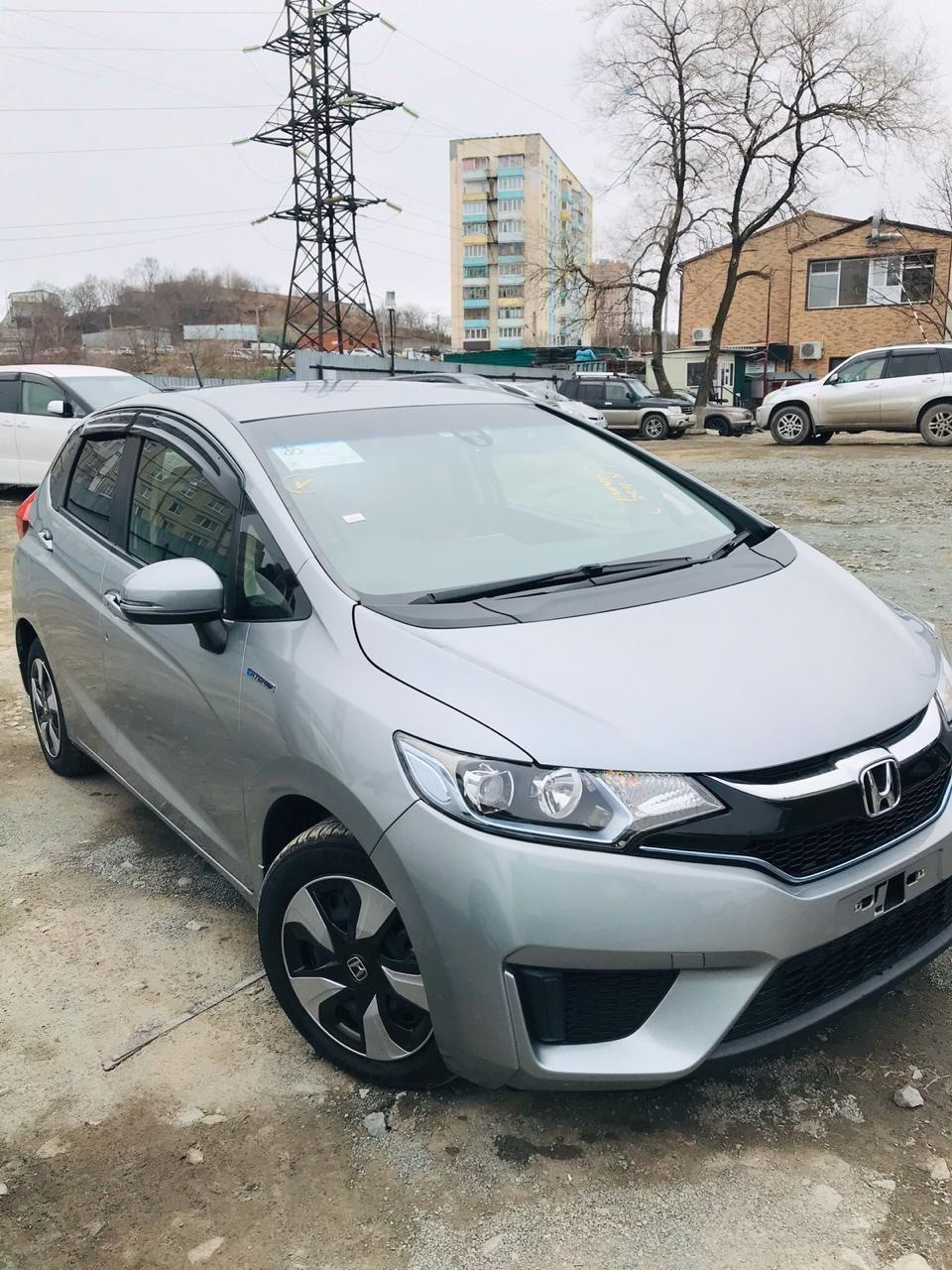 Увидел машину своими глазами. Honda Fit Honda Fit Hybrid L GP5 — Honda Fit  (3G), 1,5 л, 2015 года | покупка машины | DRIVE2