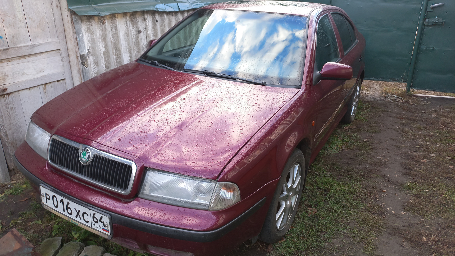 Skoda Octavia A4 Mk1 1.8 бензиновый 1998 