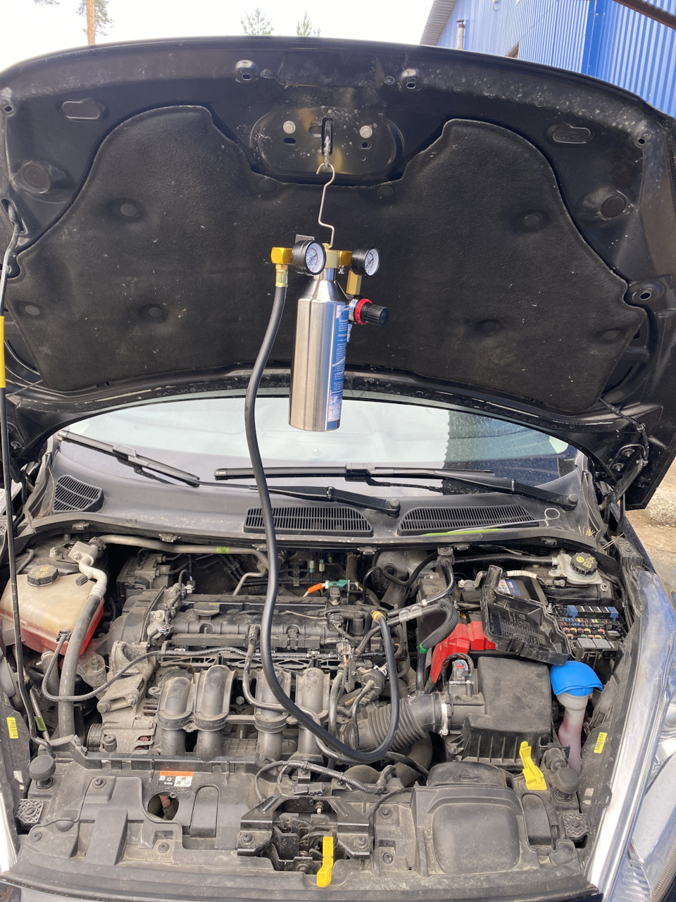 Попытка поменять сетку в бензонасосе — Ford Fiesta (Mk VI), 1,6 л ...