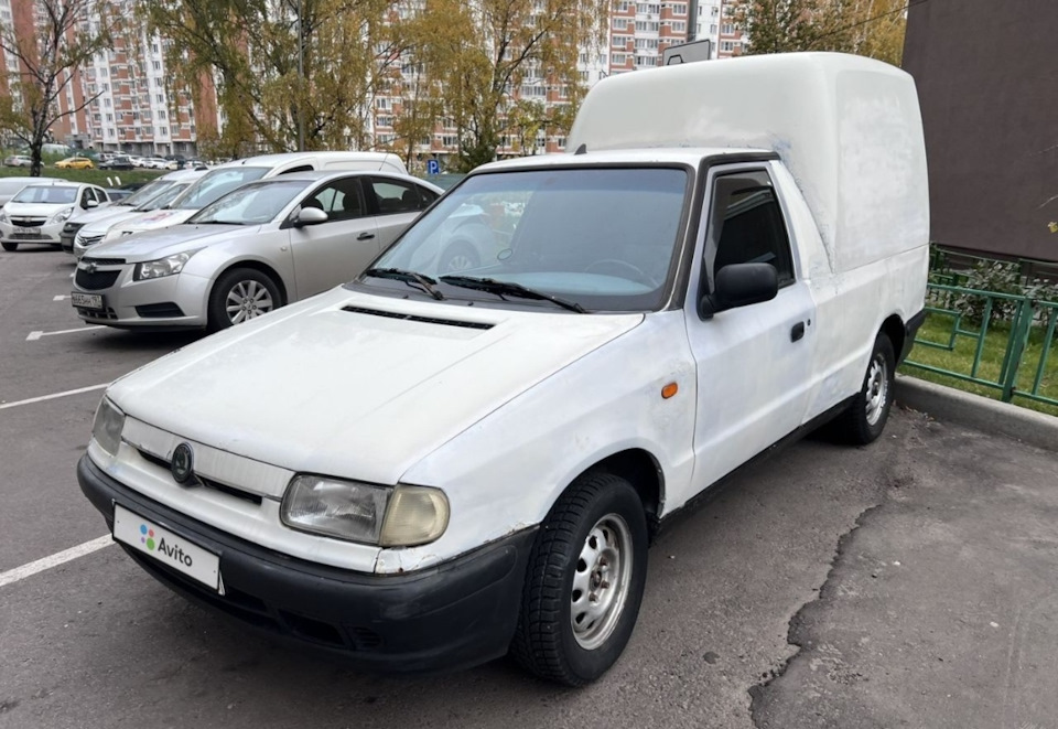 skoda pickup 2000