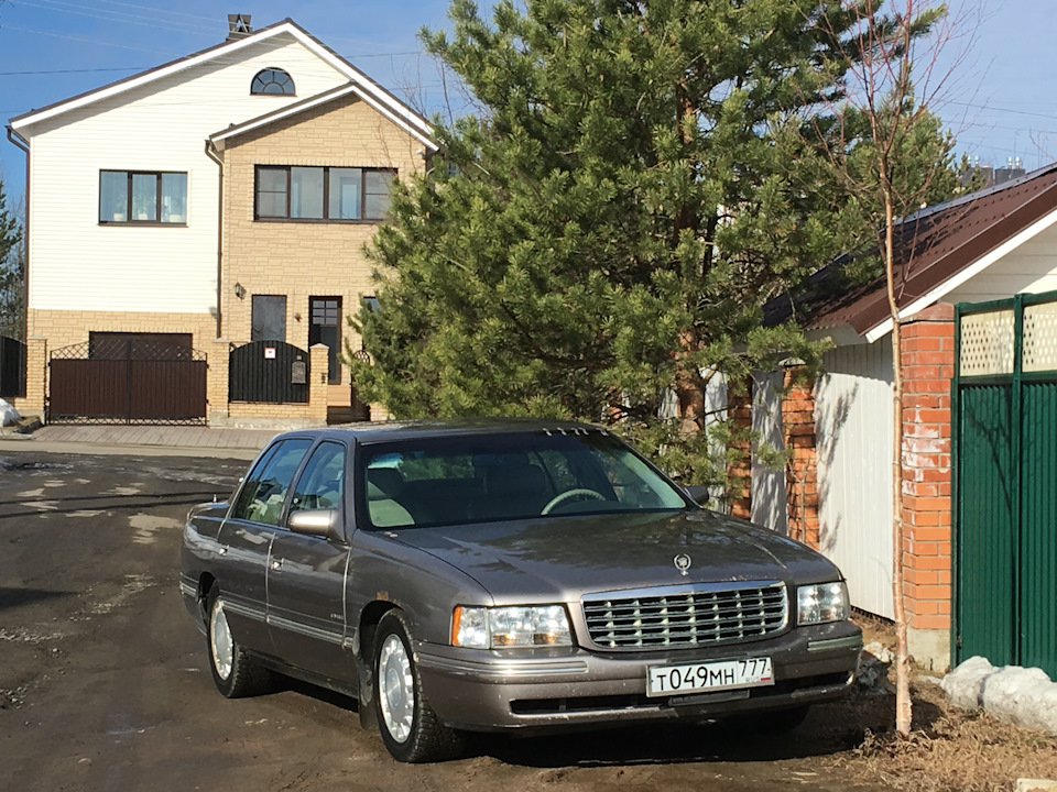 Cadillac Deville 1994 зад