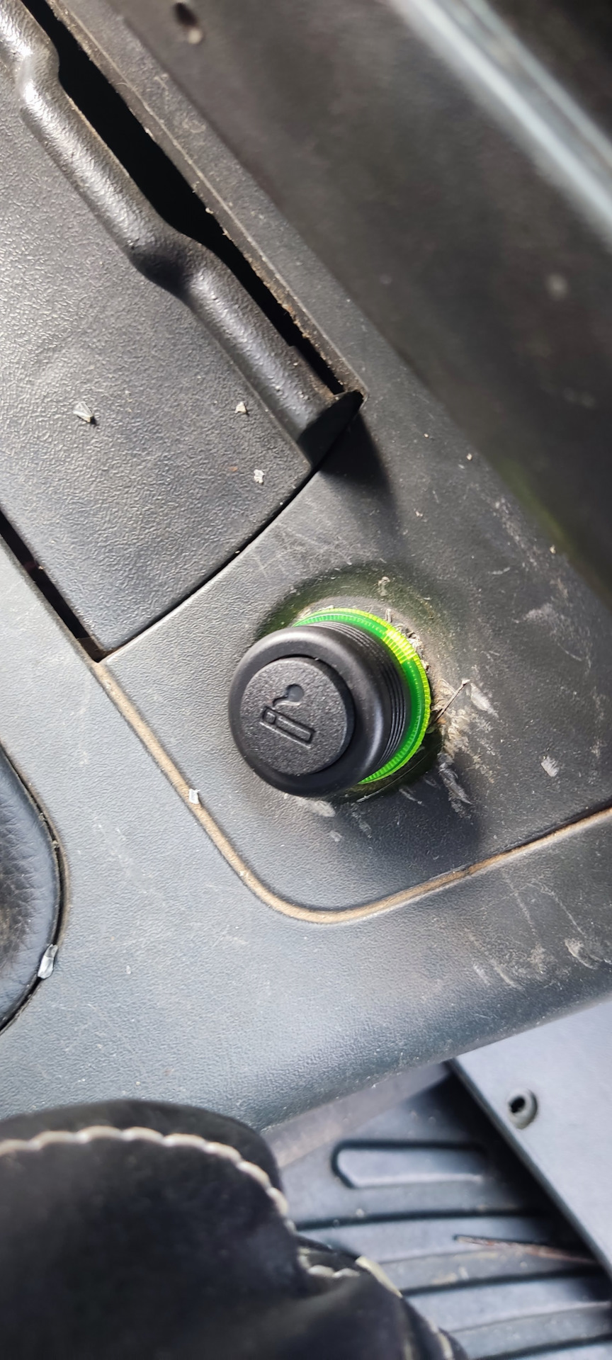 Замена штатного прикуривателя на евро ваз 2110 — Lada 21103, 1,5 л ...