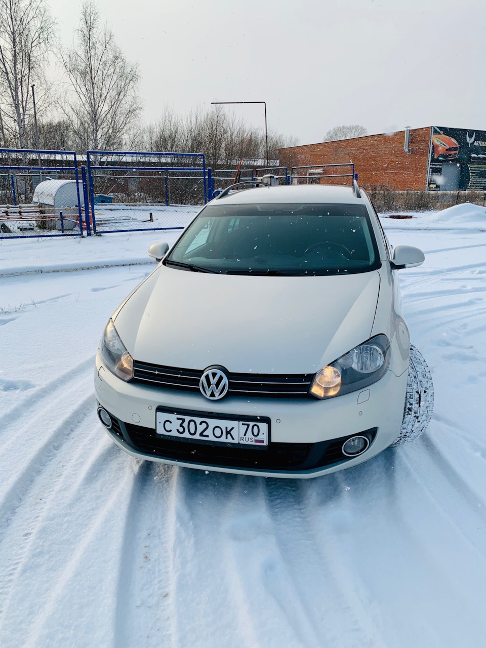 ВАГон-Блог 2021 Гольф и контраст с прошлыми авто) — Volkswagen Golf Variant  (Mk6), 1,4 л, 2009 года | другое | DRIVE2