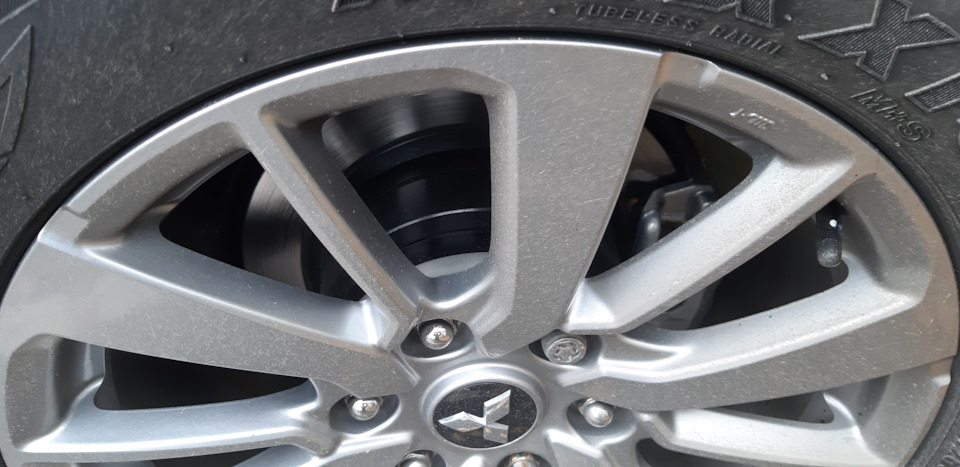 Фото в бортжурнале Mitsubishi Pajero Sport (3G)