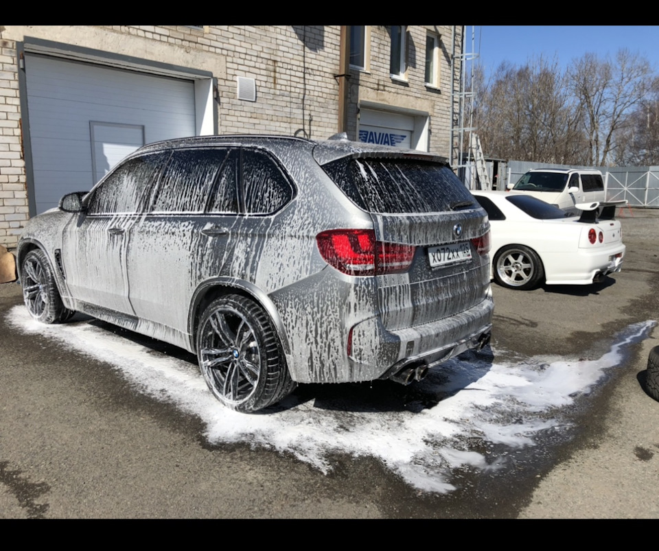 Чистка радиаторов охлаждения — BMW X5 M (F85), 4,4 л, 2017 года ...