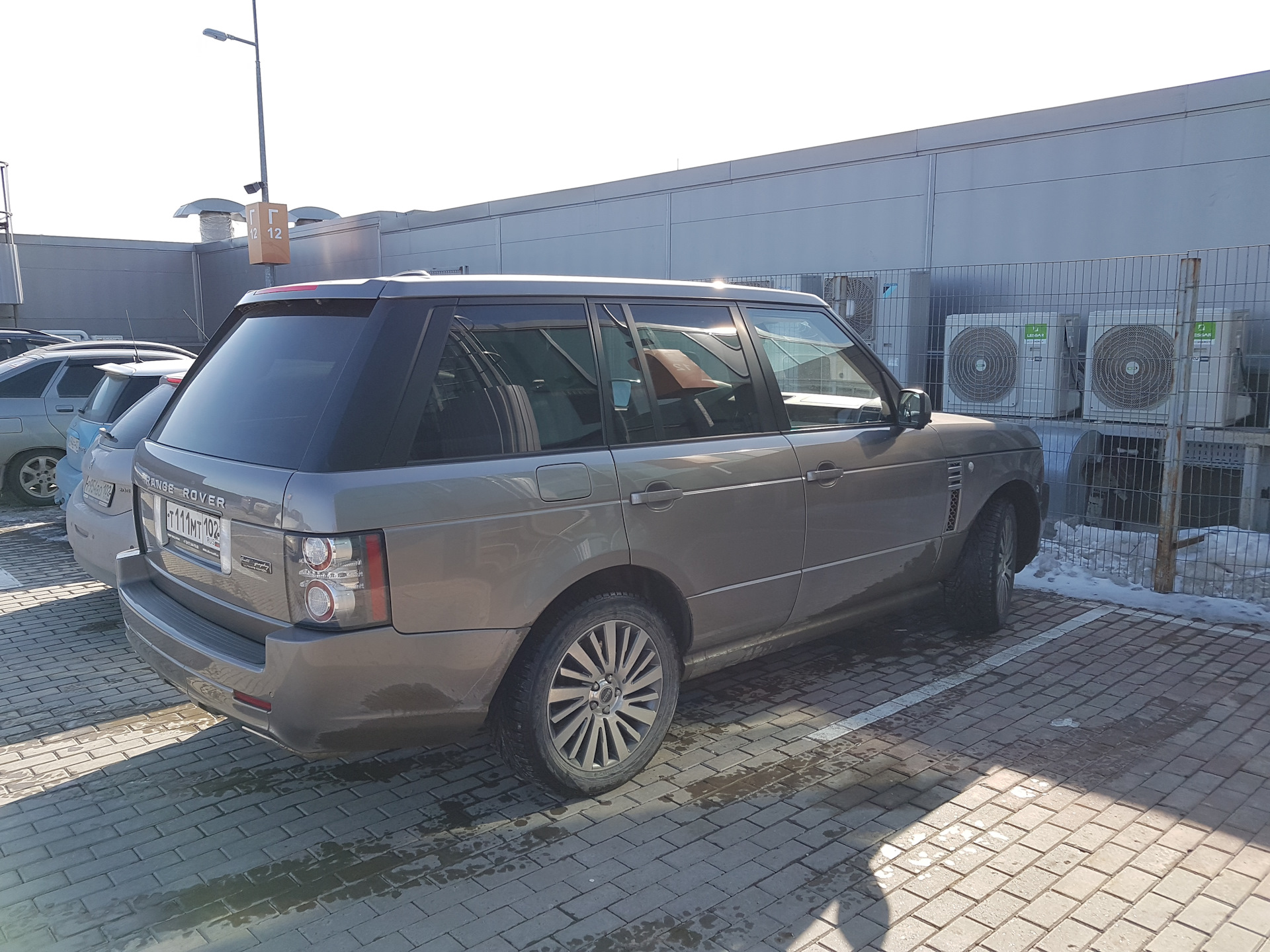 Блок мультимедии + вода = ? — Land Rover Range Rover (3G), 4,4 л, 2011 года  | своими руками | DRIVE2