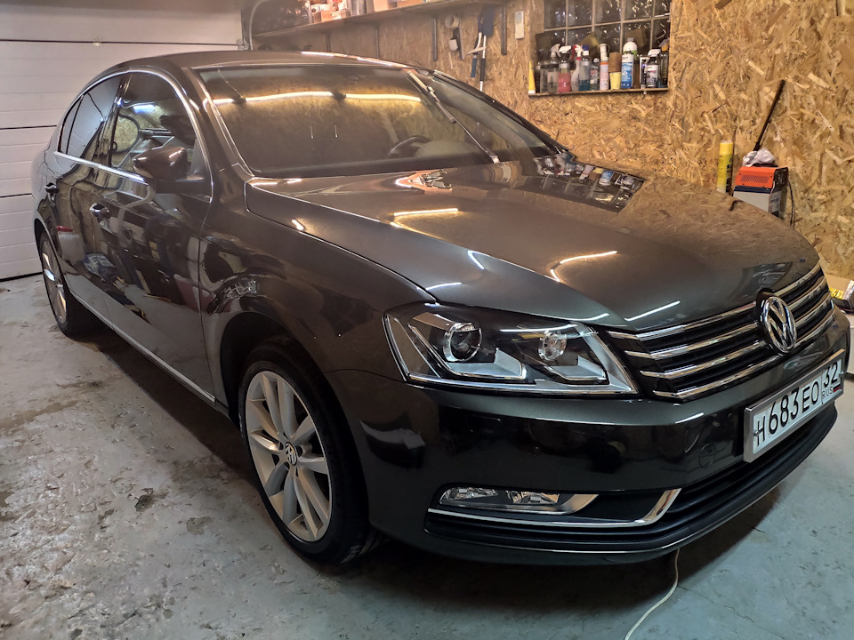 Покрыл воском Meguiars GoldClass — Volkswagen Passat B7, 1,8 л, 2012 ...