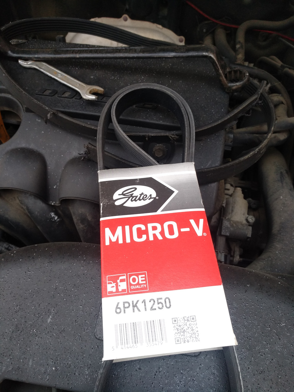 Замена ремня приводных агрегатов — KIA Ceed SW (1G), 1,6 л, 2009 года ...
