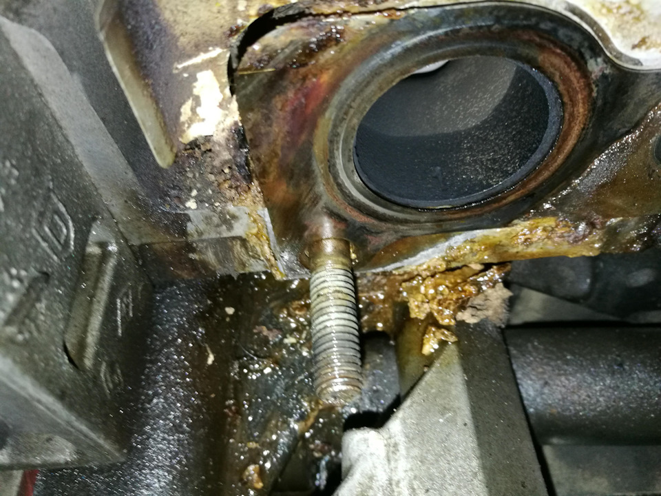 0AAAAgNCBOA 960 Как открутить шпильки на выпускном коллекторе