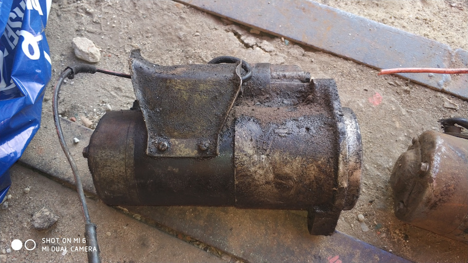 Стартер ( залипший втягивающий ) — Nissan Pathfinder (1G), 3 л, 1995 ...