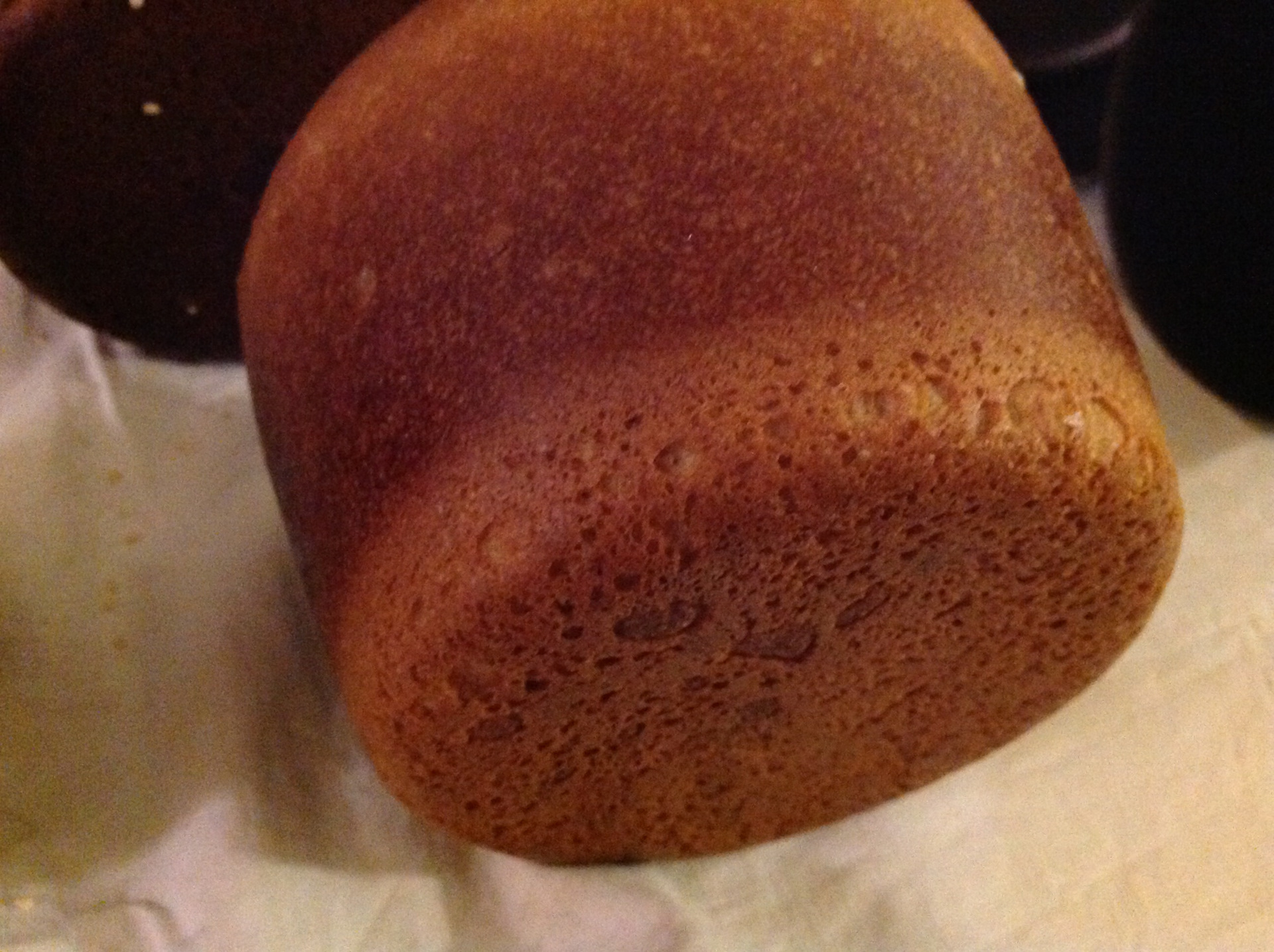 Хмелевой хлеб рецепт. Матовая корочка на закваске. Литовский хлеб на закваске в Грузии. Хлеб из рассола капусты. Выпечка на хмелевой закваске рецепт.