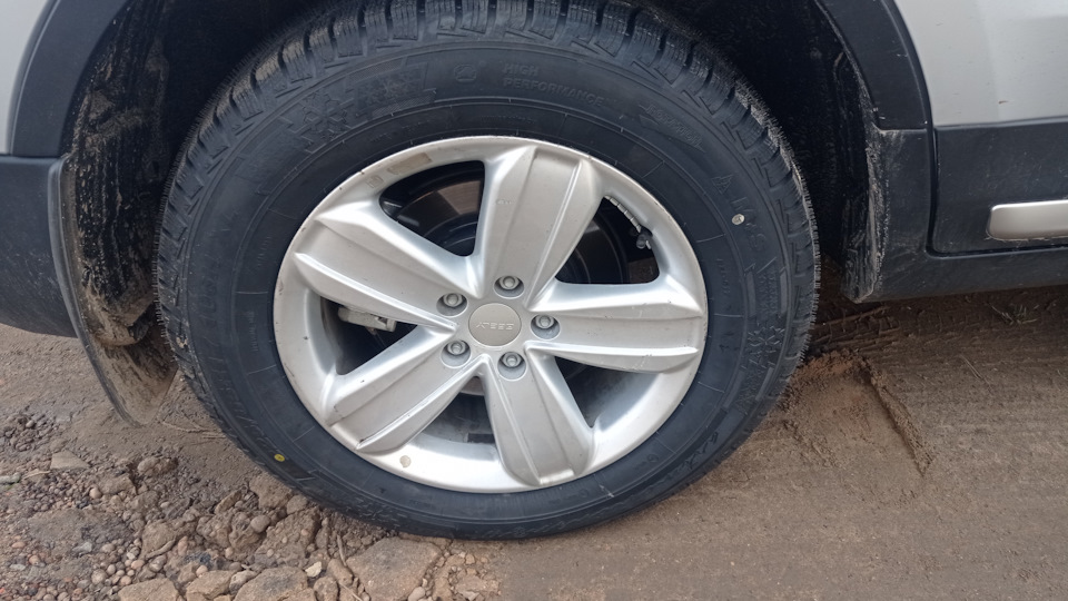 Фото в бортжурнале Geely Atlas (1G)