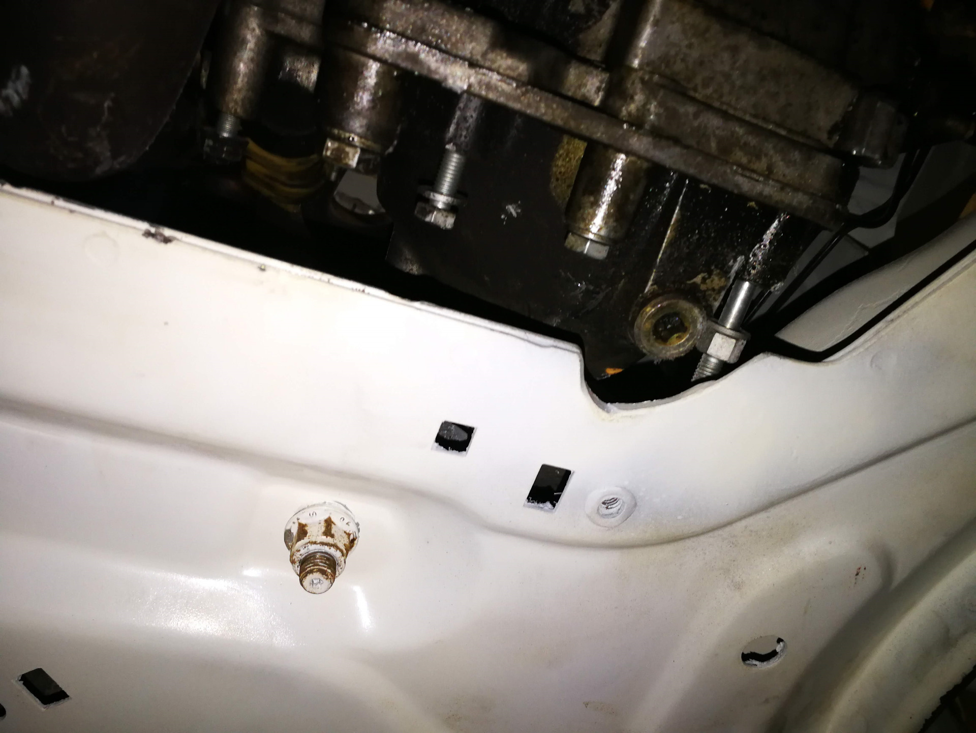 Частичная замена масла АКПП — Hyundai ix35, 2 л, 2012 года | плановое ...