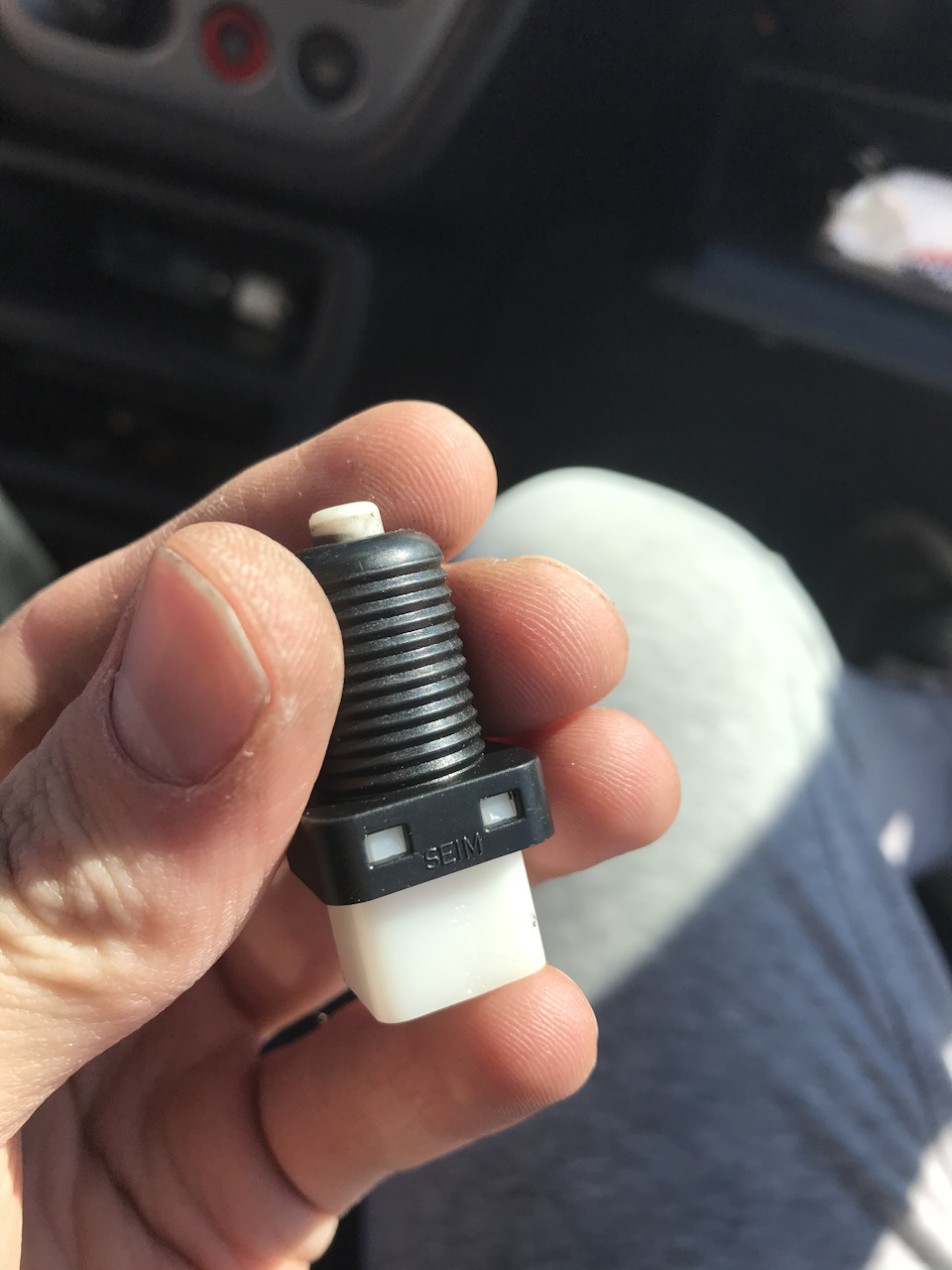 Пежо 306 1.4 бенз 1999год Стоп сигналы (лягушка стоп сигнала) — DRIVE2