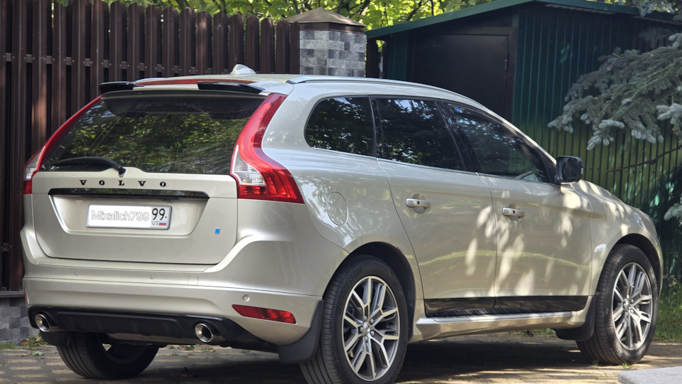 Volvo XC60 Mixalich Polestarbl4🇸🇪