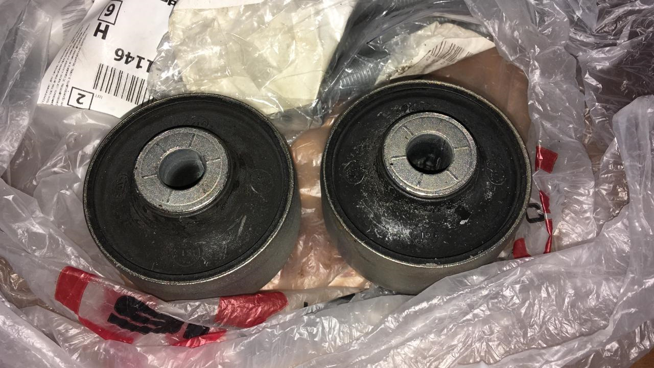 5q0407183f. Сайлентблоки задних рычагов skoda octavia. 5q0407183l. Сайлентблоки задних рычагов skoda octavia. Замена сайлентблоков передних рычагов прадо 95.