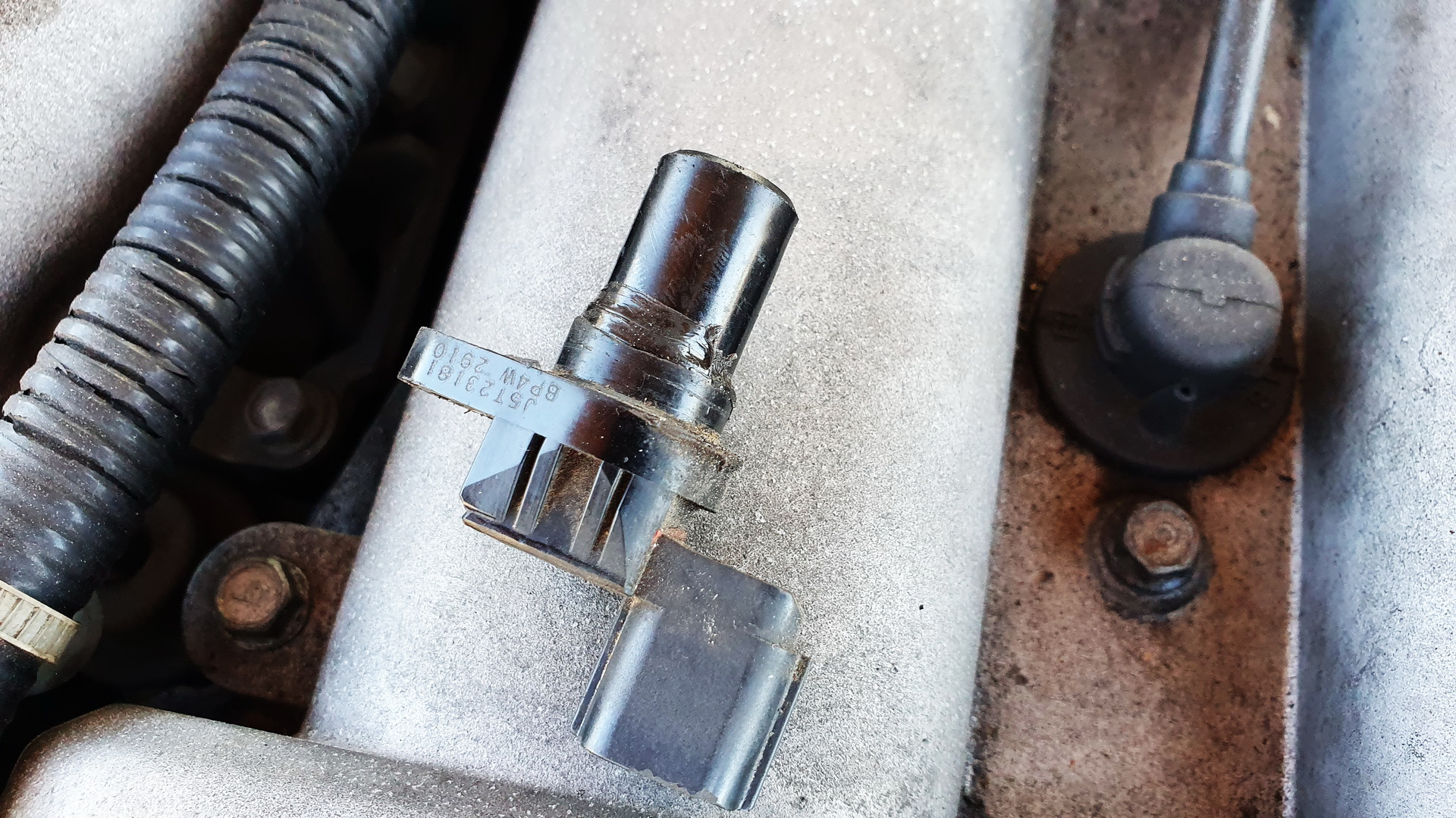 6. Датчик фаз ваз 2114 8 клапанов. Для чего нужен датчик фаз распредвала. Фольксваген 2009 т 5 дизель 2. На каком распредвале стоит датчик.